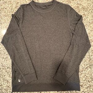 Vuori Crew Pullover